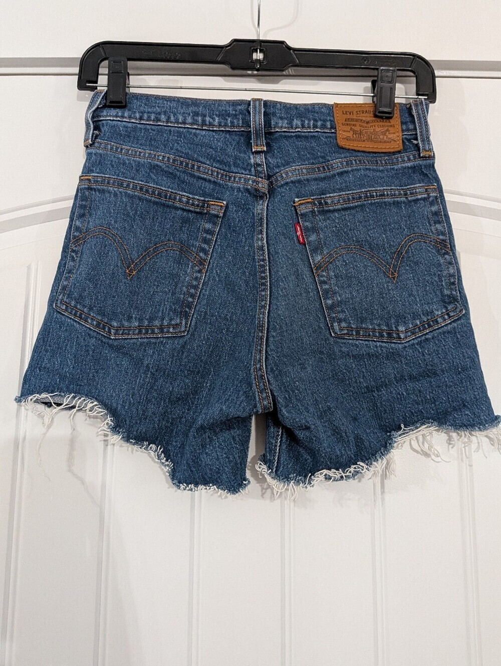 Levi's Big E Wedgie Classic High-Rise Raw-Hem Cutoff Denim Shorts - Picture 2 of 11
